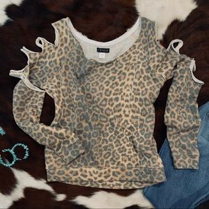 Women’s Venus Cold Shoulder Sweatshirt